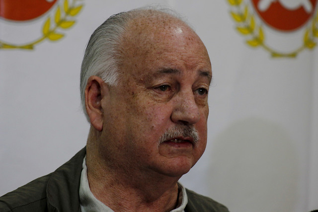 Guillermo Teillier tras detención de militantes: "Podrían visitar todas nuestras sedes y no van a encontrar una gota de bencina"