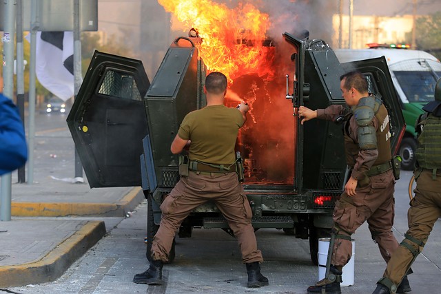Carabineros tras noche de violencia: “Nos recuerda los peores momentos de octubre del año pasado”