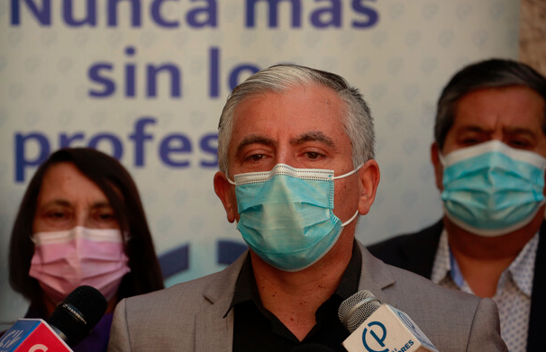 Colegio de Profesores exige la suspensión de las clases presenciales a nivel nacional