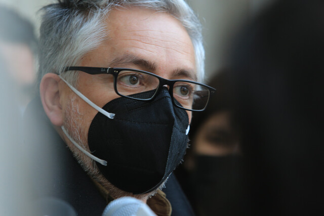 Baradit y violencia contra convencionales de Chile Vamos: “Que le tomen un poquito el gustito, no me parece tan malo”