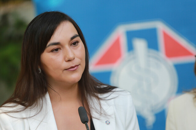 Izkia Siches dice estar “disponible” para ser ministra de Salud “si el presidente Boric lo definiera”