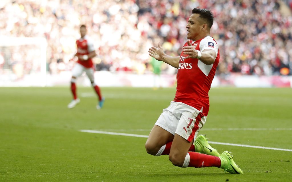 El increíble esfuerzo económico que hará Arsenal para mantener a Alexis Sánchez