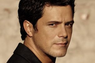 Alejandro Sanz muestra su lado más político y asegura que Venezuela esta en la UCI