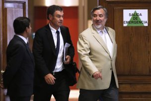 Ossandón le envía un alentador mensaje a Guillier ante la recolección de firmas