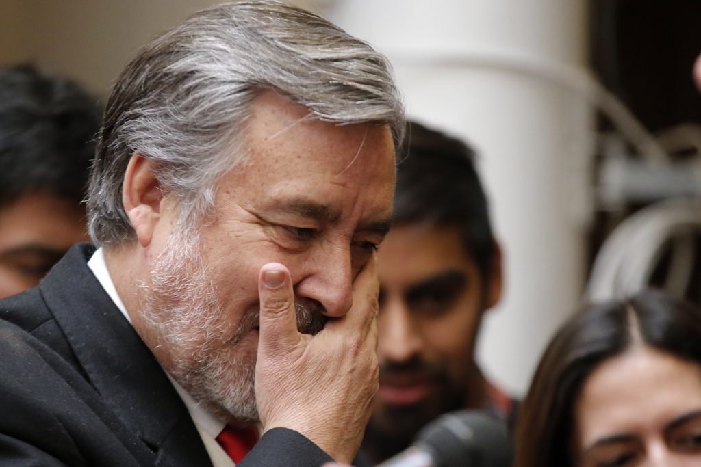 Alejandro Guillier confesó lo doloroso que ha sido conocer las inversiones del PS