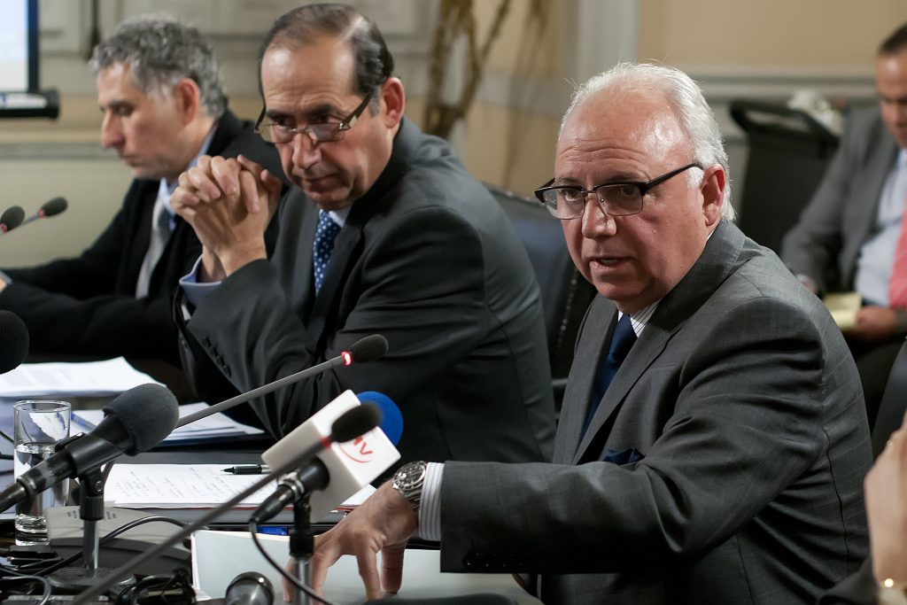 Ex generales directores de Carabineros descartan cualquier responsabilidad en el ‘Pacogate’