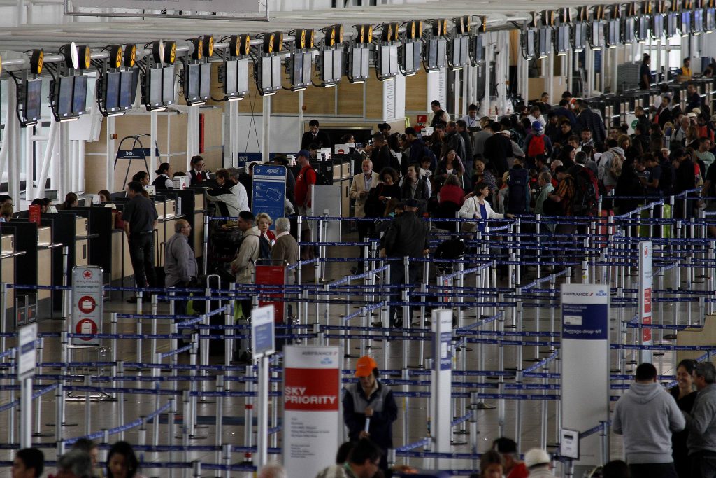 La potente ofensiva comercial con la que arriba a Chile nueva aerolínea de bajo costo