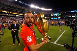 Marcelo Díaz adelanta que Chile dará la pelea en Copa Confederaciones y alaba a Bielsa