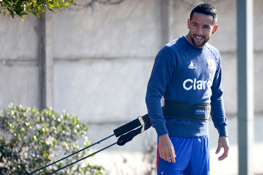 Mauricio Isla: “Quiero terminar mi carrera en la U”