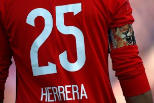 Johnny Herrera empata a Luis Mena en campeonatos obtenidos en Chile