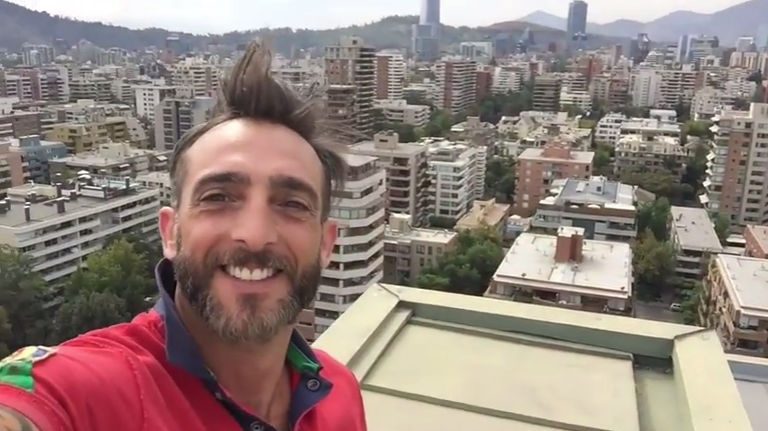 La nueva vida del periodista Álvaro García tras ser desvinculado de TVN