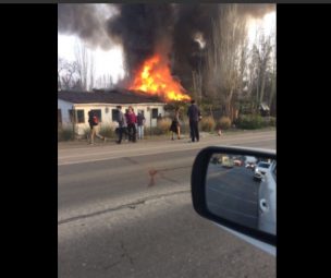 Dos personas heridas por incendio en una fábrica en Calera de Tango