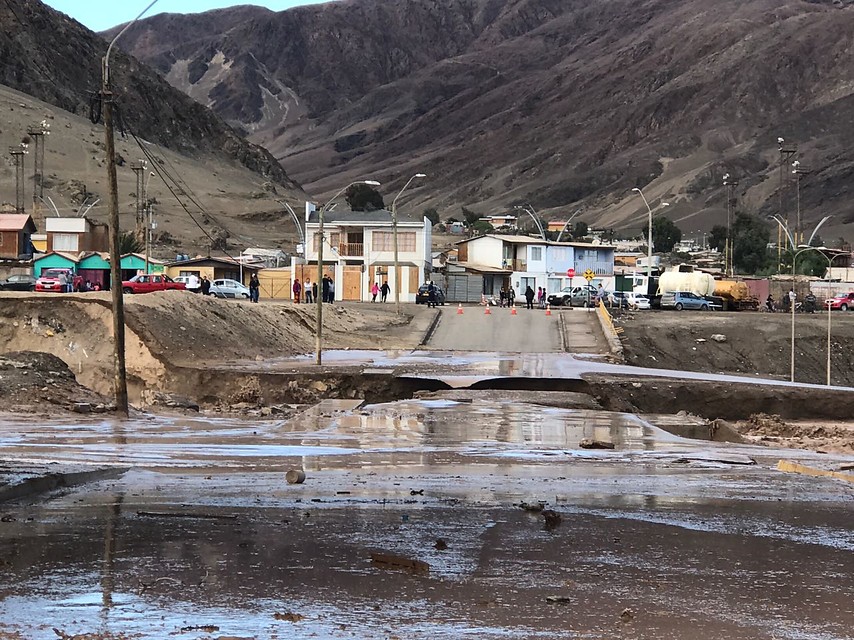 Onemi pide a la población alejarse de ríos y quebradas ante anuncio de lluvias en el norte