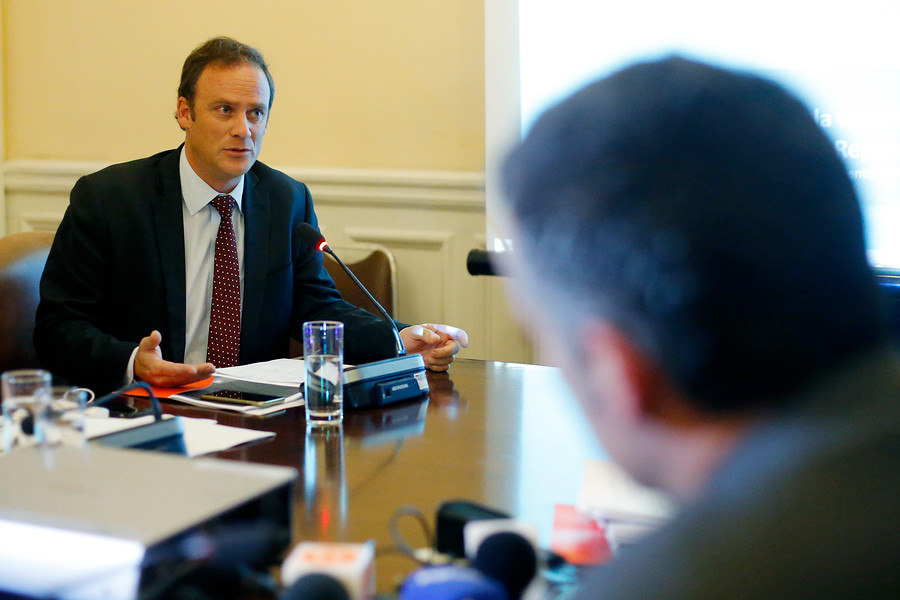 Diputado Ward explicó querella que presentará junto a otros parlamentarios por “irregularidades” en Codelco