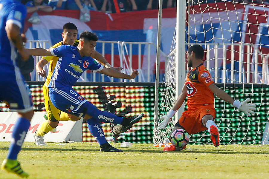 Azul Azul le envía potente advertencia a Felipe Mora