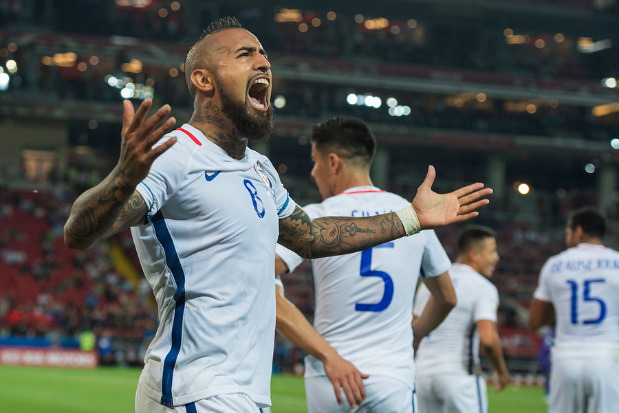 Arturo Vidal por tecnología VAR en la Confederaciones: “Un poco extraño esperar la cámara”
