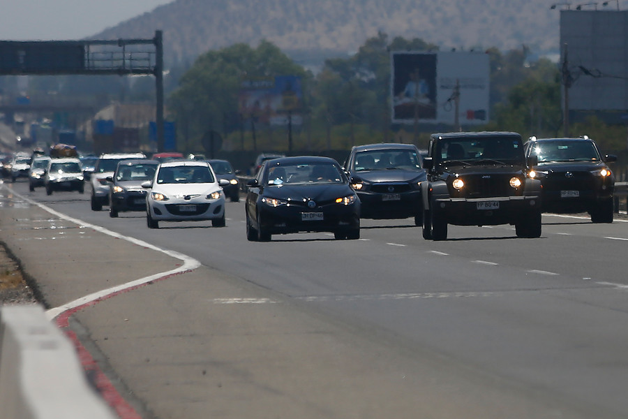 MOP por carreteras: “Ha salido de Santiago un 50% más de vehículos de lo estimado”