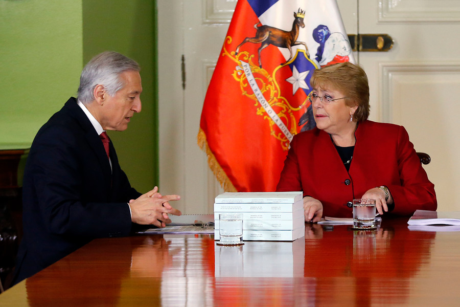 Presidenta Bachelet por Silala: “Bolivia no puede pretender apropiarse de aguas que son compartidas”