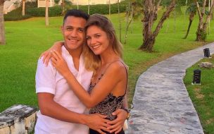 [FOTOS] Alexis comparte nuevas imágenes junto a su novia Mayte Rodríguez