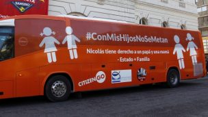 Empresa aprovecha el 'bus de la libertad' para lanzar campaña publicitaria