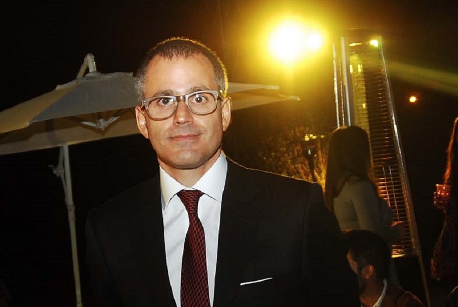 Javier Urrutia asume rol clave en Canal 13 tras renuncia de René Cortázar