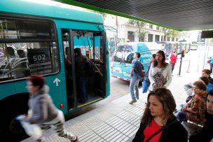 La historia de un joven en silla de ruedas que no le permitieron subir al Transantiago