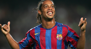 Ronaldinho sorprende al comentar que no descarta volver al fútbol si se cumple esta 'particular' condición