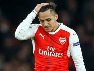 Prensa española afirma que el PSG se inclinará por Mbappé y desechará a Alexis Sánchez