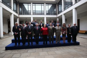 Presidenta Bachelet se reune con consejo de intendentes sin la Intendente de La Araucanía