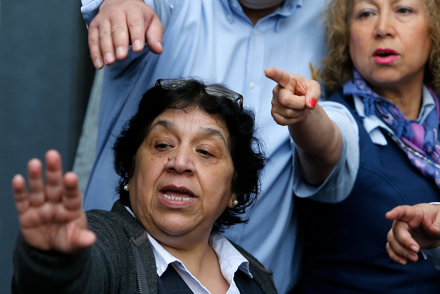 Actual presidente de los funcionarios del Registro Civil presenta demanda contra Nelly Díaz
