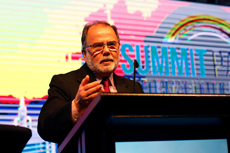 Ministro de Economía por elecciones presidenciales: “Yo tengo mi candidata y espero que gane”