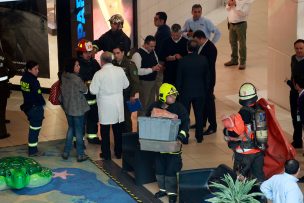 Mujer falleció tras ingerir cianuro en Costanera Center: Empresa entregó declaración pública