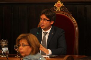 Puigdemont anunció diálogo con Gobierno Español para independencia de Cataluña