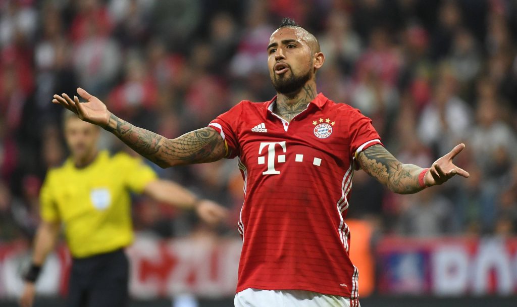 La tremenda jugada de Arturo Vidal entrenando en Alemania