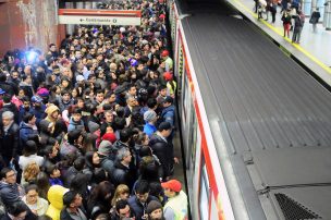 Metro presenta problemas en la Línea 5