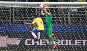 Aseguran que Claudio Bravo lidera la nómina de Rueda para los amistosos con Argentina y Honduras