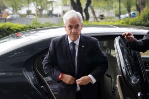 Sebastián Piñera cae dos puntos en encuesta Cadem