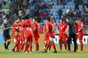 Los hinchas en Twitter se mostraron preocupados por el futuro de La Roja tras la derrota de la Sub-17