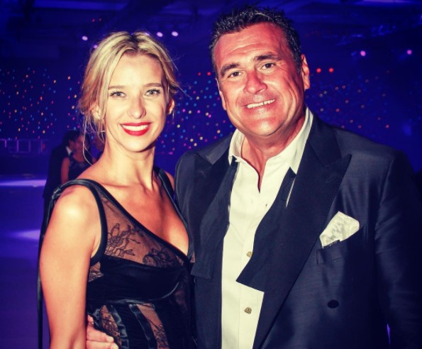 Claudia Schmitd se casará con empresario que le presentó Leonardo Farkas: “Me pidió matrimonio simbólicamente”