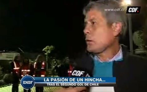 ¡Notable! La vuelta de chaqueta de un hincha chileno al irse antes del Monumental