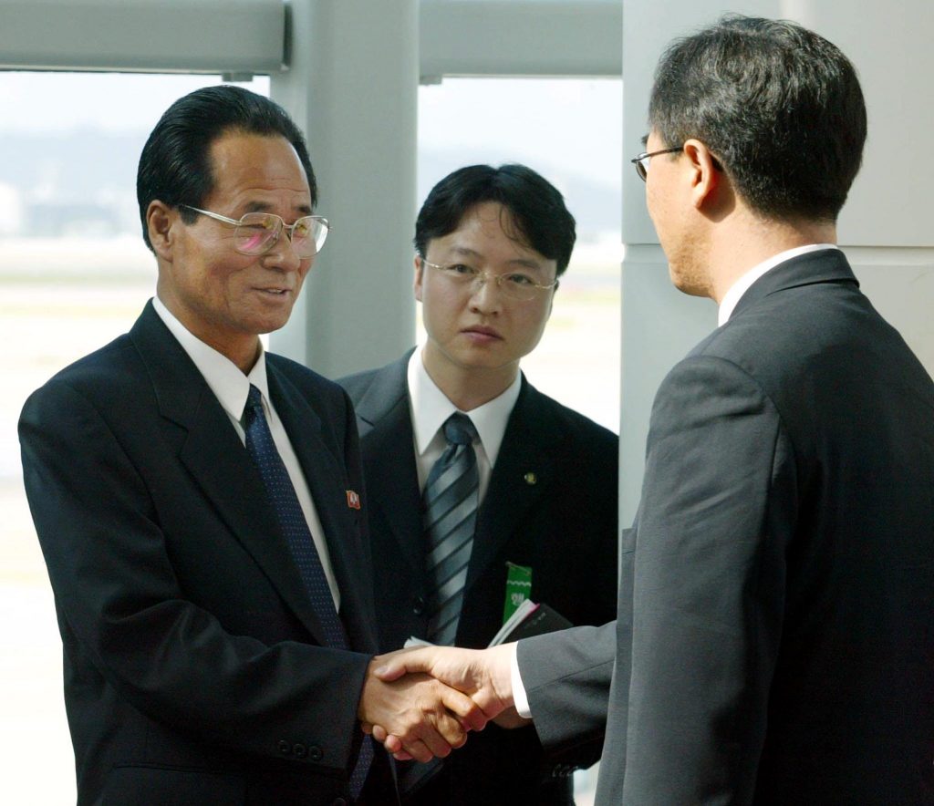 Ministro surcoreano teme que Corea del Norte dé “golpe fatal” a Juegos de Invierno