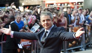 Actor de Mr Bean se convertirá en padre a los 62 años