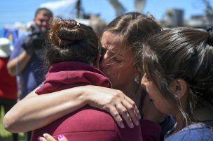 Dolor y llanto de familiares de submarinistas al saber de la explosión