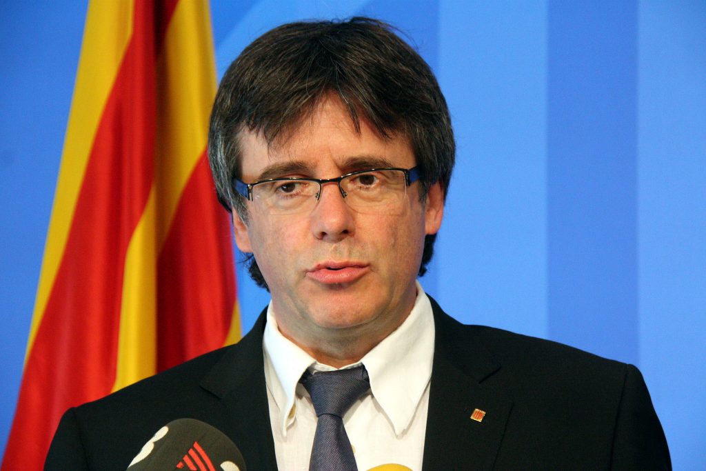 Puigdemont exige “liberación” de miembros de su gobierno catalán encarcelados