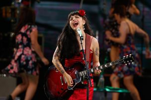 Mon Laferte se presentará con Plácido Domingo en el Estadio Nacional