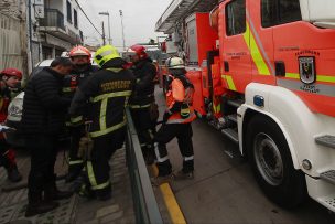 Evacúan viviendas en San Joaquín por alerta de suicidio por cianuro