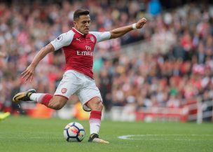 Alexis fue la figura del clásico de Londres