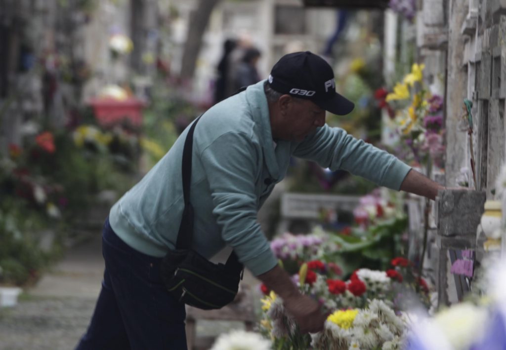 Senadores proponen ampliar fuero laboral por muerte de un hijo