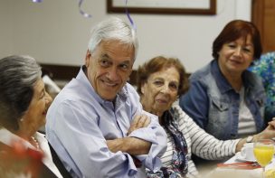 ¿Sebastián Piñera fue a un concierto de The Beatles? Twiteros 