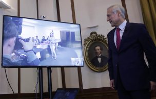 Canciller Muñoz dio inicio a la votación en el extranjero